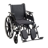 Fauteuil roulant Viper Plus GT avec accoudoirs universels