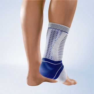 AchilloTrain Pro® BAUERFEIND - Orthèse active pour tendon d'Achille avec insertion à picots de massagee