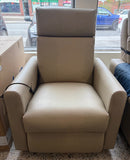 Fauteuil médical auto souleveur Elran 1 moteur vinyle médical beige grade 40 avec appui-tête motorisé